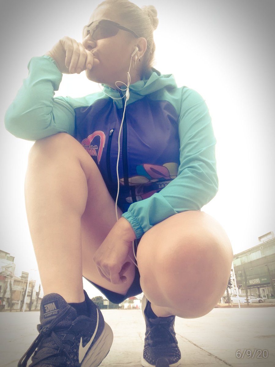 Maria_Alonso_R's tweet photo. No importa cuán despacio vayas mientras sigas en constante movimiento.🏃♀️
Sigue practicando ❤ #YoElegiCorrer #EntreRunners #TemploRunner #marathorunner #CorrerEsMiPasion #runners #comuniRunners #somosmaslocos #meencantacorrer #corroamipaso #corredores_MX #Corredores #correr 🙌 https://t.co/TaUWEShN3s