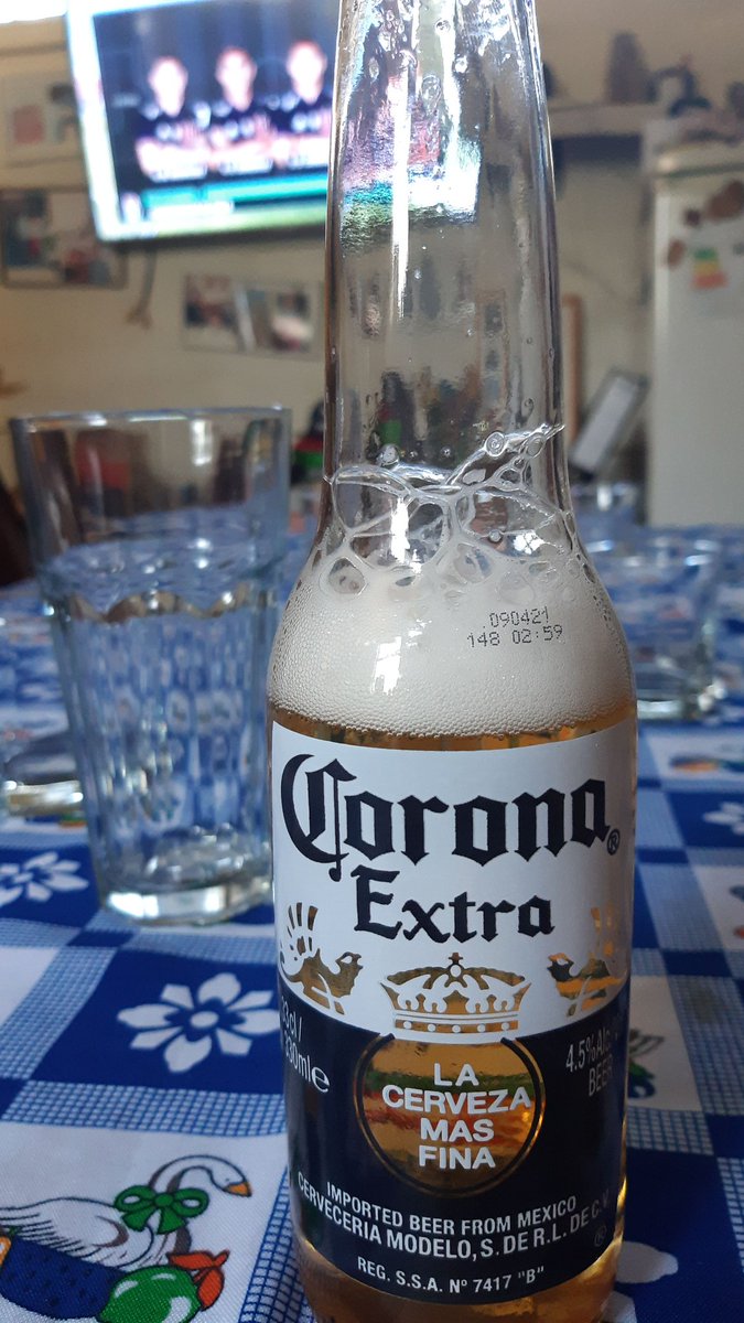 constanzo1981's tweet photo. @PlacenciaJulio Aquí viendo el clásico jajajaja https://t.co/3ROoZMvEPE