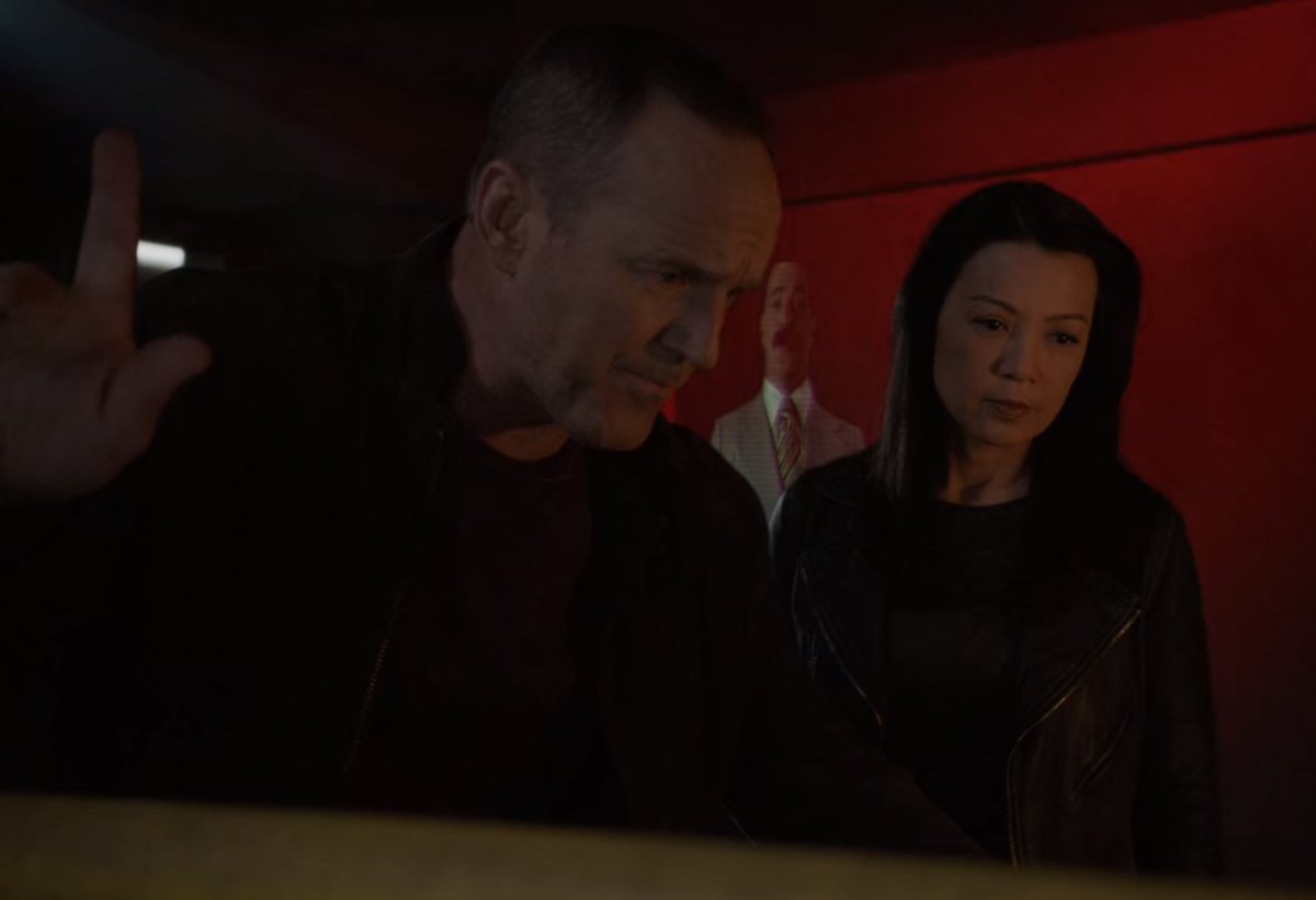 #Philinda in 5x19 - Option Two "YOU READ THE WHOLE MENU"