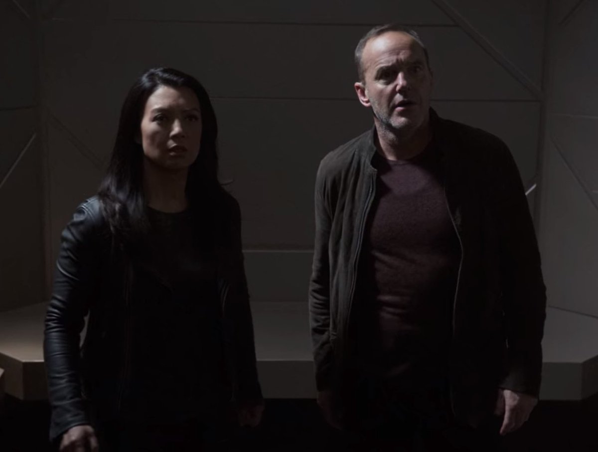  #Philinda in 5x21 - The Force of Gravity (Part 1)