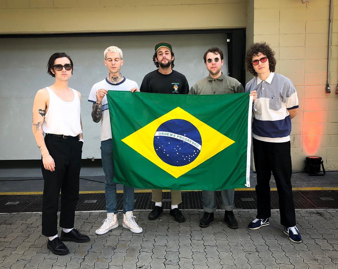 🖤 - The Neighbourhood Brasil