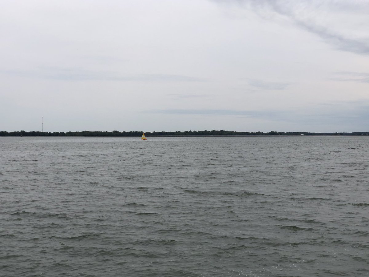 ChristinaMuryn's tweet photo. Enjoyed a walk and some time sitting by the reservoir. Loved seeing so many folks out safely enjoying the beautiful day at Riverbend Park and the Findlay Reservoir. #FindlayOhio #MWTMFindlay #walk #run #sail #boat #nature #parks #ohio https://t.co/5nOGEa5buL