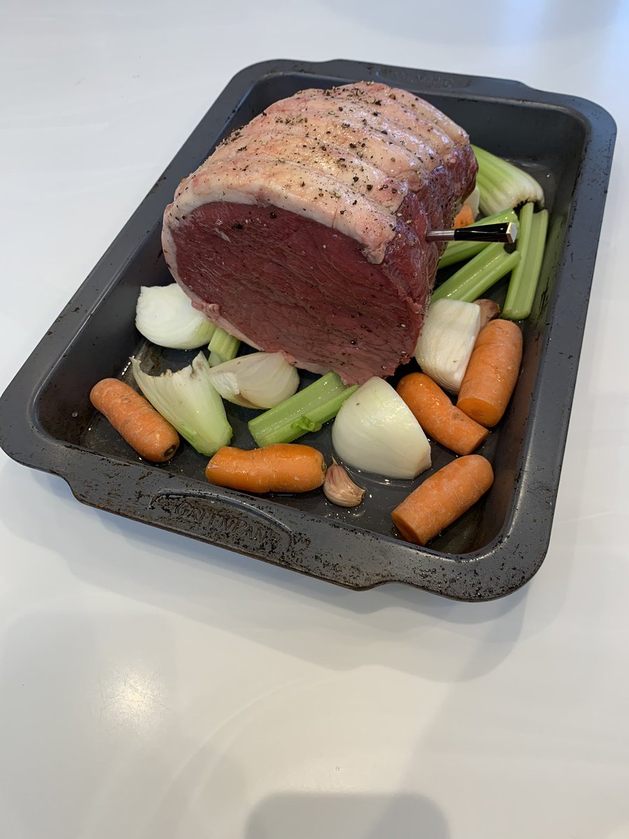 HicksElliot's tweet photo. @guildfordbutch Wow, what a cut of topside beef! Exemplary service received on my first visit yesterday, cant wait for it to be cooked!! Be back soon! https://t.co/iarq4y6YnG