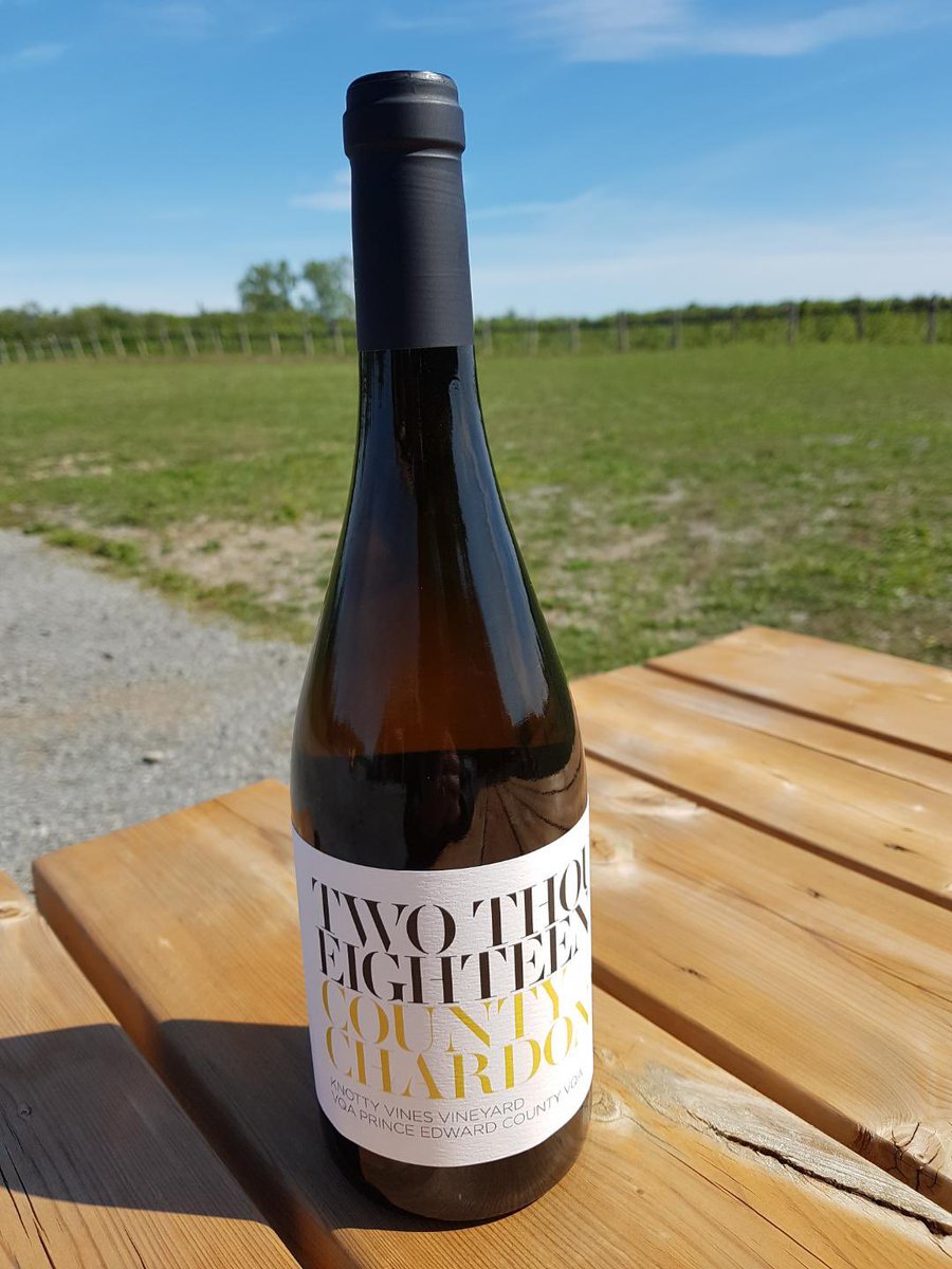 🚨 JUST RELEASED 🚨 
2018 County Chardonnay 🥂

#wine #pecwine #pec #ontariowine #ontario #canadawine #canada #princeedwardcounty #winecountry #thecounty #visitthecounty #countywine #winelove
