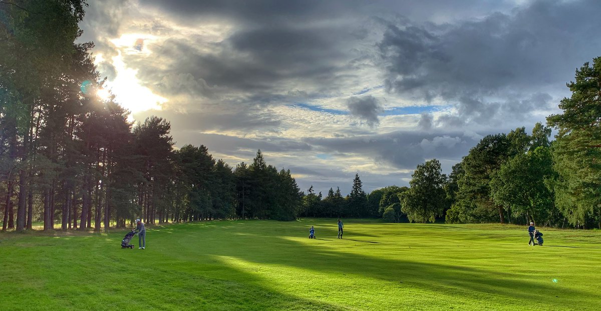 Thank you @BlairgowrieGC for a tremendous 3 days. Course, practice facilities and staff excellent as always 👌🏼Boys absolutely loved the experience! Thanks @PaulLawriegolf for watching the round yesterday.