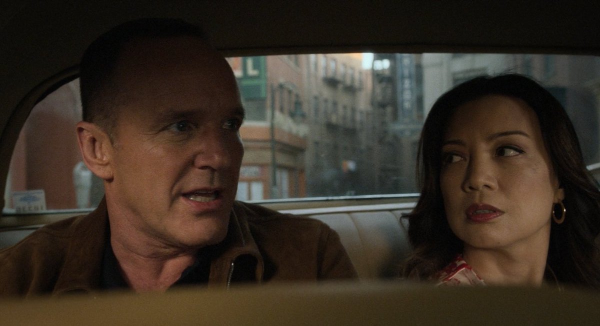  #Philinda in 7x5 - A Trout in the Milk (Part 1)