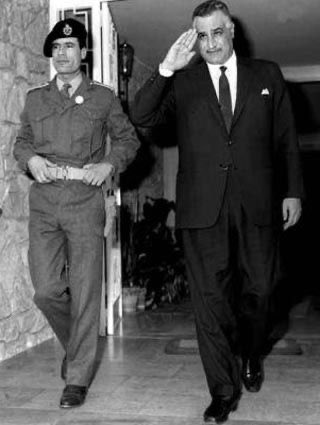 Mouammar Kadhafi  et Gamal Abdel Nasser  (1969)