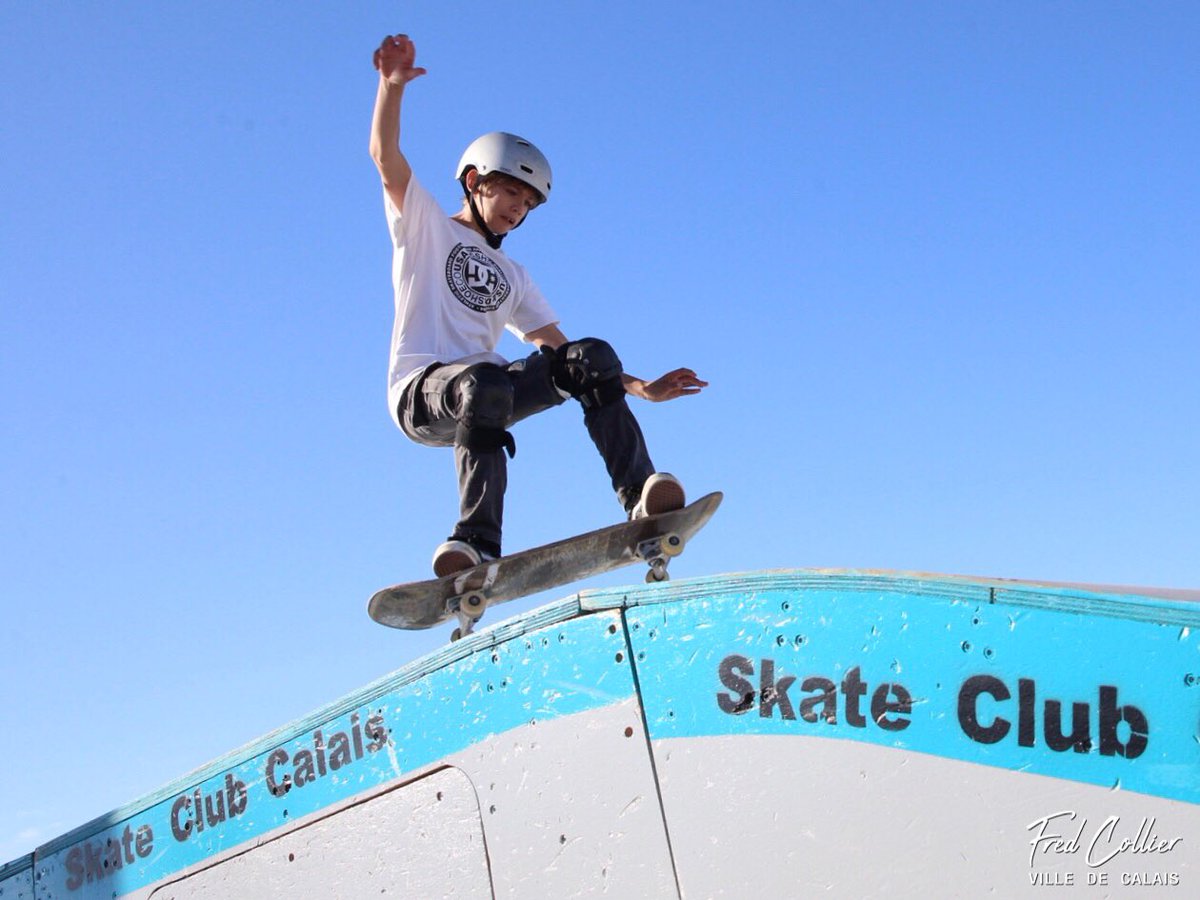 CollierFred's tweet photo. « Effet mer skatepark » du Skate Club de Calais pour ce premier week-end de septembre ensoleillé.
#calais #cotedopale #pasdecalais #hautsdefrance #skateclubcalais
#urbansports #xtremesports #streetsports https://t.co/53UCD9HVCA