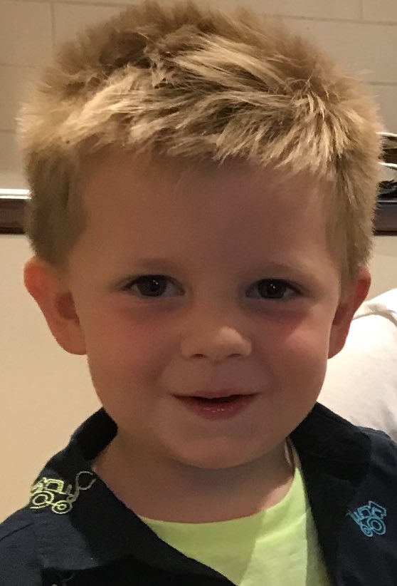 EoinBearla's tweet photo. Gardai have appealed for help tracing Sebastian Cykov, aged 3, who was last seen at c11:30am on Thursday at the Maldron Hotel, South Mall, #Cork. He’s believed to be with his mother, Monika Balazova, 31.
Anyone with info should contact Anglesea St Garda Station on 021-4522 000. https://t.co/Qoeve6QttI