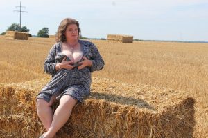 Hallo S&uuml;&szlig;er,  ich bin die MilfMaria ein nat&uuml;rliches molliges M&auml;dl von nebenan. Ich bin kein Camgirl Profi<a href="/tag/job"class="tags"><span>#job</span></a><a href="/tag/webcam"class="tags"><span>#webcam</span></a><a href="/tag/chatten"class="tags"><span>#chatten</span></a><a href="/tag/geld"class="tags"><span>#geld</span></a><a href="/tag/homoffice"class="tags"><span>#homoffice</span></a>