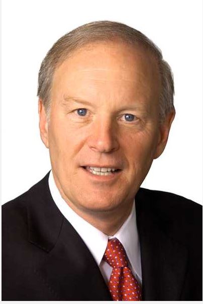jdistaso's tweet photo. Now on @WMUR9 - With his political skills, former Gov. Merrill was able to package, market a governing philosophy in 3 words - Former Sen/Gov Gregg; former political foe @pchowder &amp;  longtime GOP analyst @PatWGriffin talk "NH Advantage" #nhpolitics #WMUR  https://t.co/8aZlq55YNl https://t.co/57ukLu0D8A