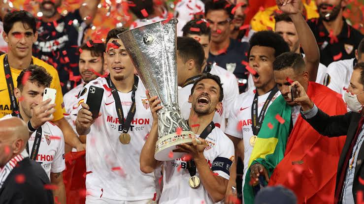 19/20 (EUROPA LEAGUE)~Inter squeezed past Leverkusen in (2-1) win in Q/F & smashed Shakhtar in Semis~Inter vs Sevilla in Final. Sevilla outplayed Inter completely. Scoreline flattered Inter as they CONCEDED 3 IN THE FINAL.~CONTE FAILED IN EUROPE, AGAIN.[SEVILLA 3-2 INTER]