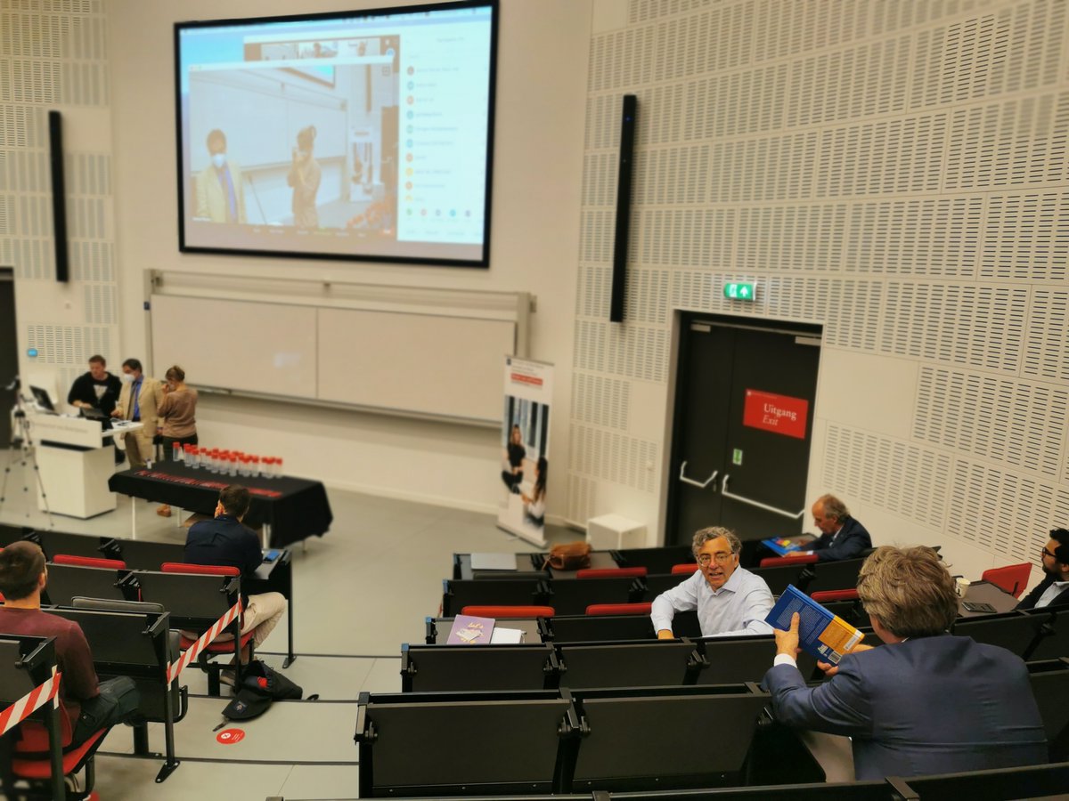 freeprometeo's tweet photo. Welcome to 60 students of the Master #LawAndFinance 2020-2021!
Jointly offered by @AdamLawSchool @ABS_UvA.
Great #IntroductionDay, online & on campus, with all students and lecturers despite #Coronavirus.
#hybrideducation #socialdistancing #anderhalfmeterafstand https://t.co/hUk4uFDVYB
