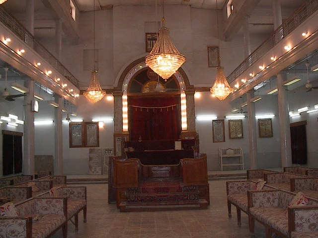 Meir Taweig Synagogue was built in 1942 in Baghdad.With a small congregation, it is the only synagogue in Baghdad that is still active.