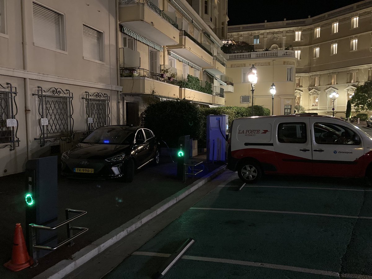 electricfelix's tweet photo. Free 50kW charging downtown Monaco next to the Hermitage hotel. Just added it to @Chargemap just expect to park on the sidewalk hahahhaha ⚡️#monacorocks #evZen #infrastructure #alwaysbecharging #50kW cool detail: Kangoo ZE and Peugeot iON by #LaPoste are ready to go here! https://t.co/0l2oILKmfc
