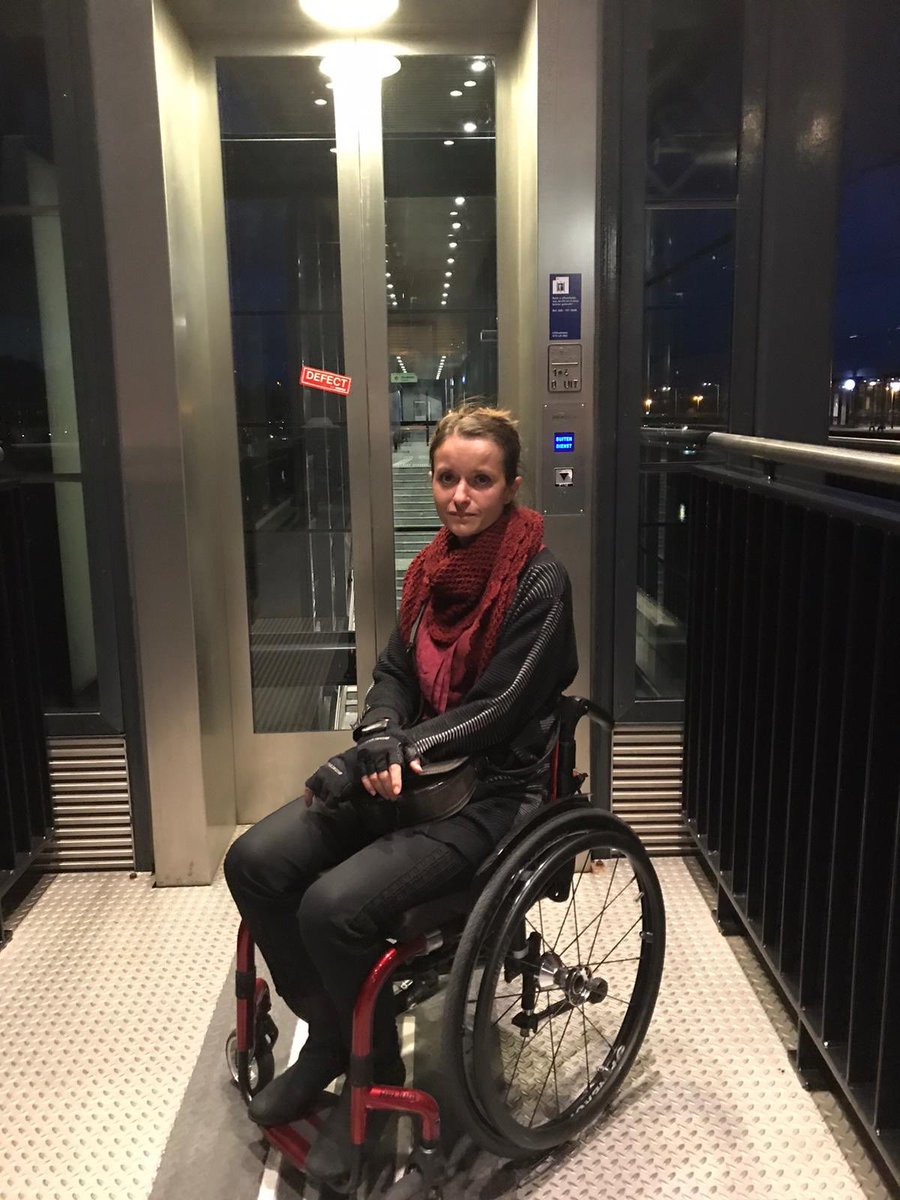 NaphegyiA's tweet photo. .@NS_online  Binnen een week is de lift op Utrecht Terwijde drie keer kapot. Ik sta weer vast op spoor 4. De storingsdienst op 030 751 50 98 weigert assistentie te verlenen:”NS is niet verantwoordelijk voor assistentie op Utrecht Terwijde”. Dit is onverteerbaar! https://t.co/bTv94rpVs7