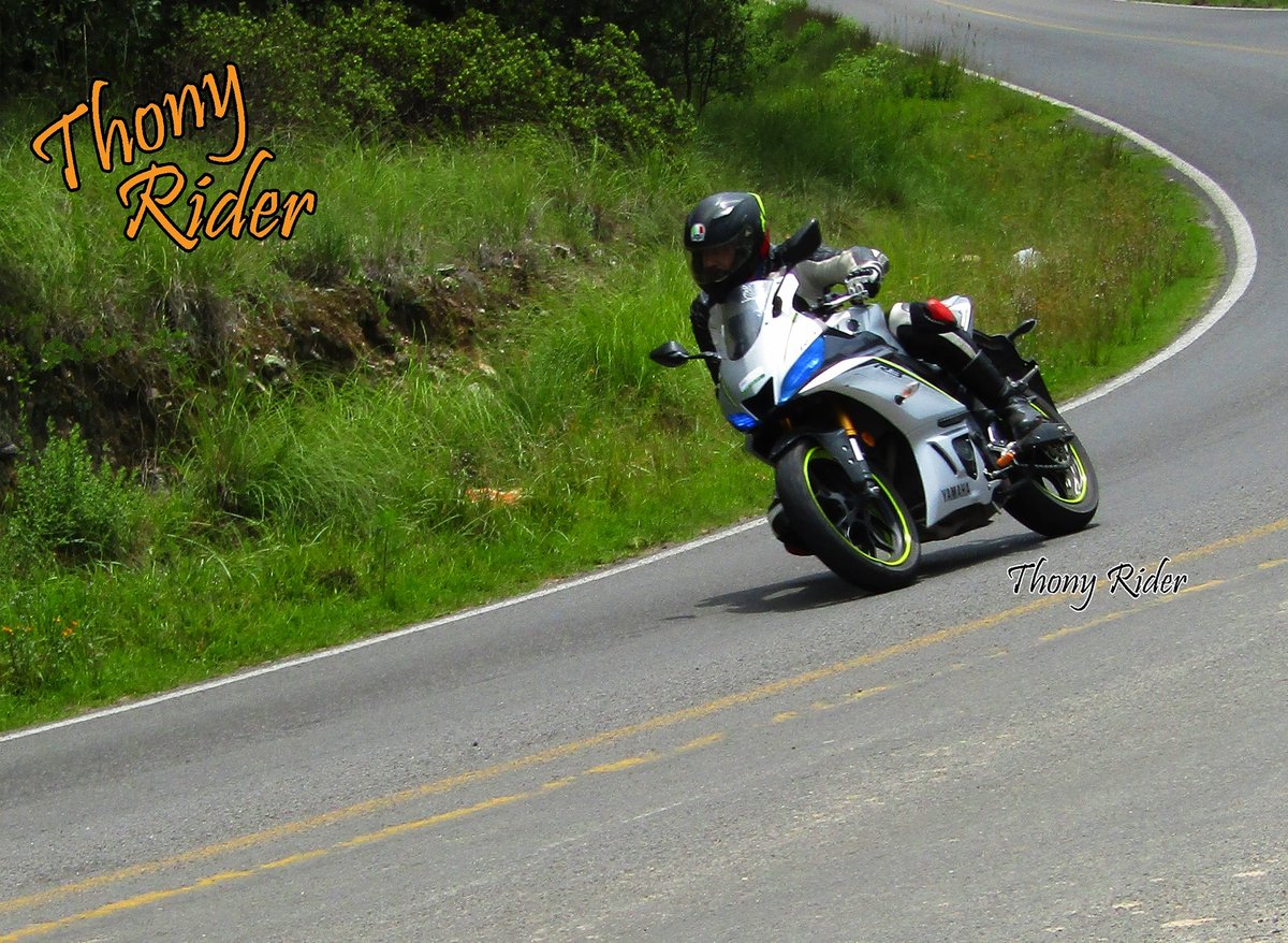 bajajleon's tweet photo. Buen Dia y Excelente Domingo¡¡  Con esta bonita foto cierro la semana.  
Aqui una foto más de Fer Roche.  

 Saludos ✌  #ThonyRider 

#FotographyRider 📷

#ThonyRider #Fotography #YoSoyRider #RiderArmour #YoRiderArmour🧡 #RideorDie #canonphotography  #canon  #canon_photos https://t.co/BbzZbFHiV0