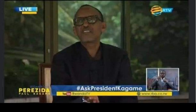 MaroyGrace's tweet photo. Dites à @PaulKagame (et à ses pantins successifs à #Kinshasa) que toute relation mutuellement avantageuse entre deux nations se doit d’être bâtie sur le respect mutuel, la vérité et la justice. Il n’y a rien eu de tel entre #RDC_Rwanda depuis 1994. 
Sé/ @luchaRDC https://t.co/2RObNKGmOh