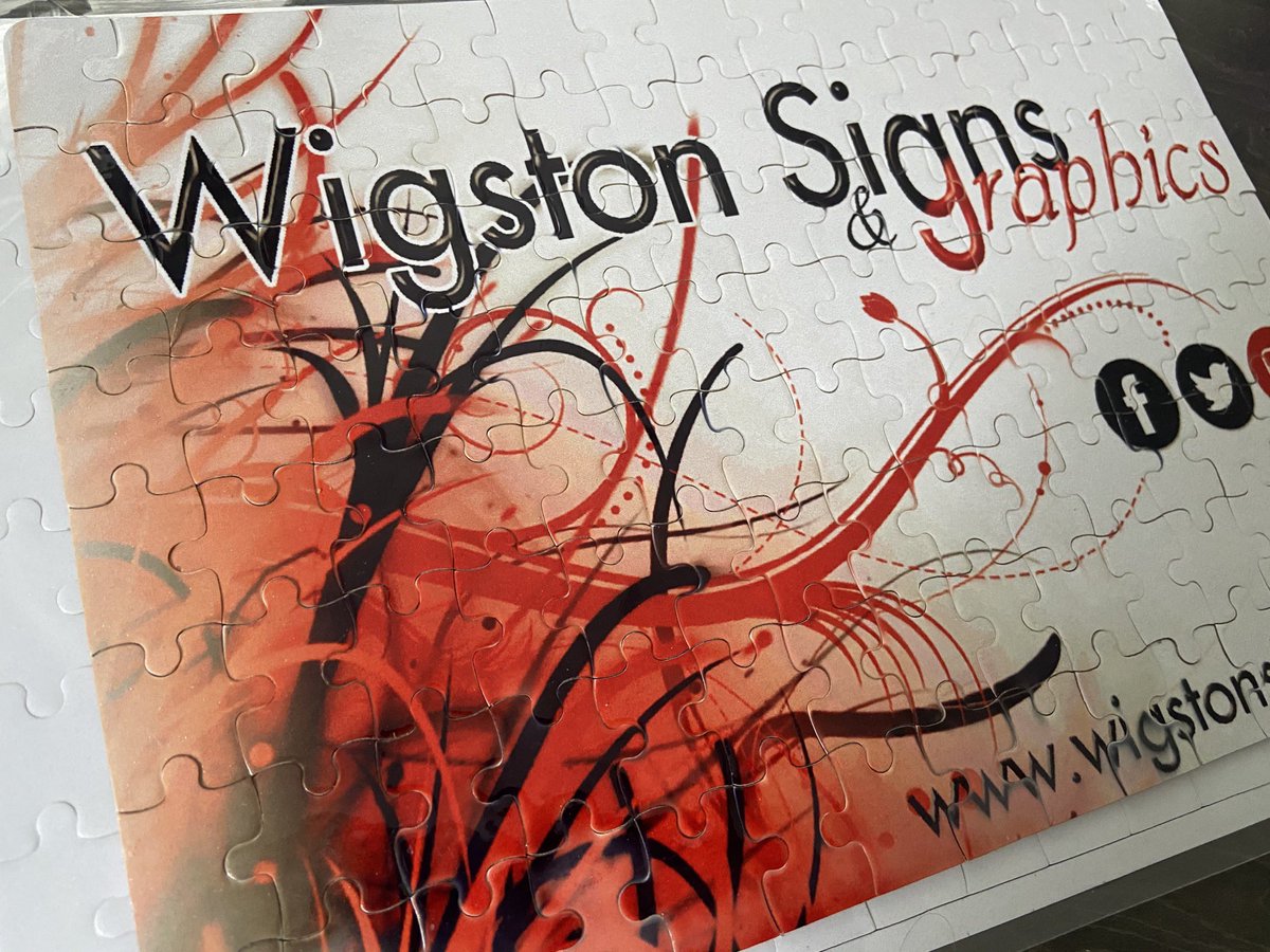 wigstonsigns's tweet photo. Just a small selection of our all new personalised accessory range. Add your own corporate logo to help promote and raise awareness of your business brand . #brand #jigsaw #mug #bottle #promotion #handsanitizer #design https://t.co/3einxFagsJ
