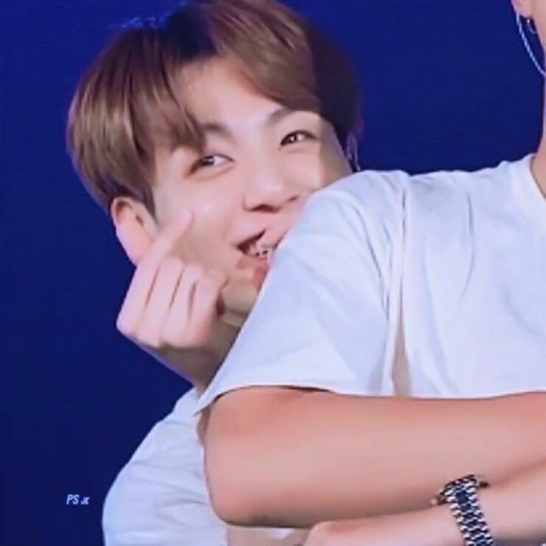 jungkook going "it's me!!"; the cutest thread