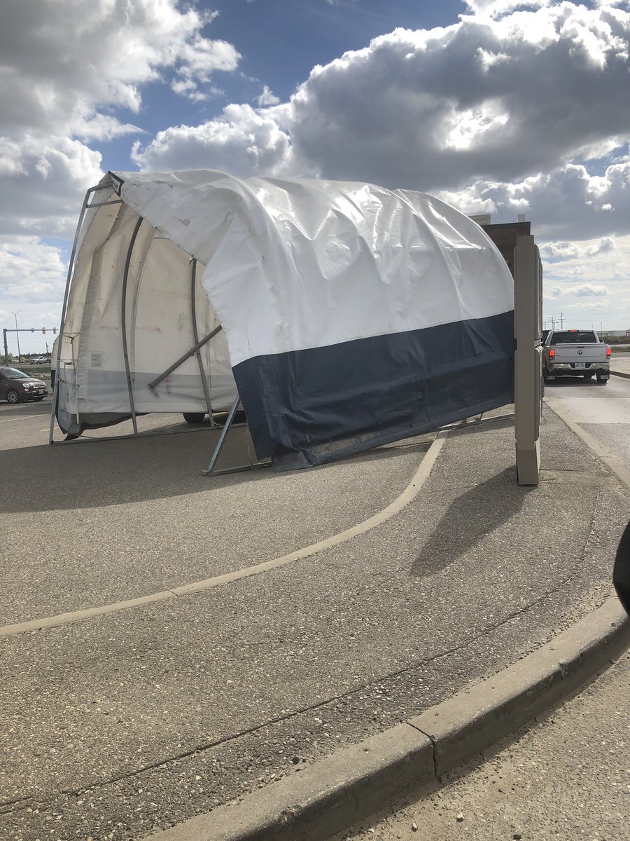TimsWestman_MB's tweet photo. YIKES! The winds just as strong as our espresso today! #HighwayStore #Bdnmb https://t.co/tTOaz7nH8e