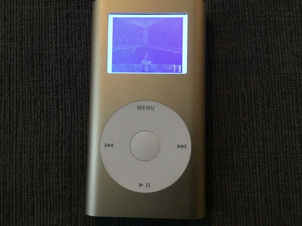 CanItRunDoom's tweet photo. You can run doom on an iPod mini via a Rockbox mod. Source : https://t.co/SWqizqSgmJ https://t.co/dx3YCF6jNL