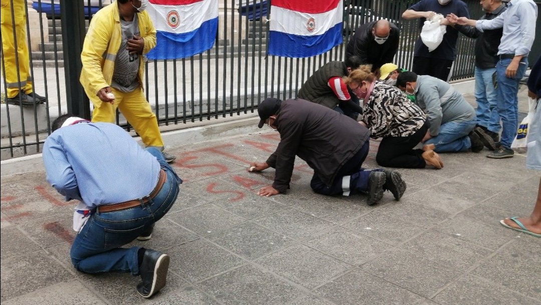 Unparaguayomas tweet media