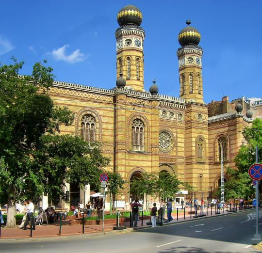The Dohány Street Synagogue was built in 1859 in Budapest.It is the largest synagogue in Europe, the centre of Neolog Judaism and a world class example of Moorish Revivalism.