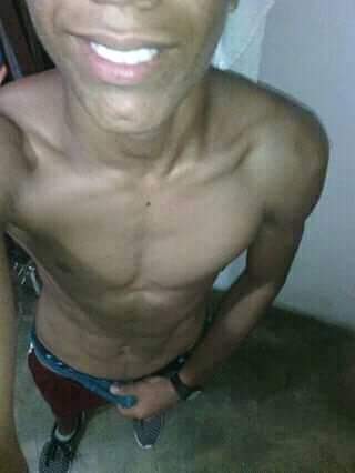 Andres55698448's tweet photo. Aqui esta el chico de 19 años beltran venezolano tengo mas de su pack https://t.co/Kj5N3ymKlx