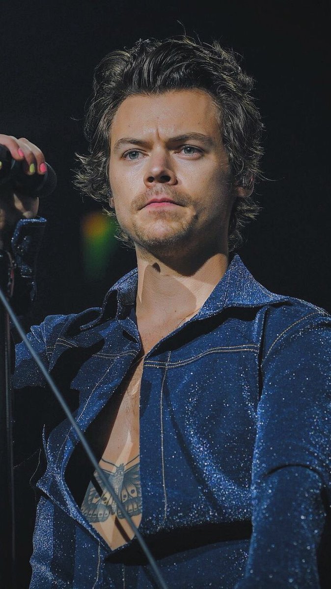 thestylesfandom's tweet photo. Harry styles Fine Line era https://t.co/Yv2dYljGTx