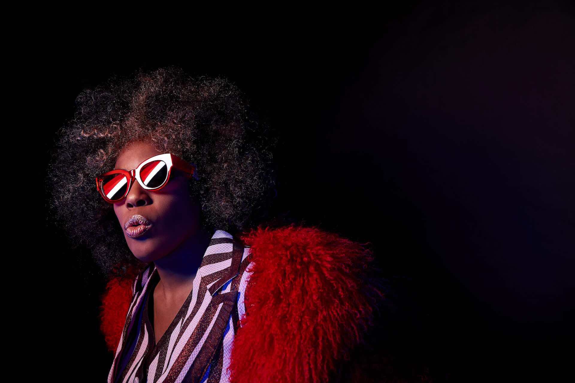 Happy birthday Macy Gray  