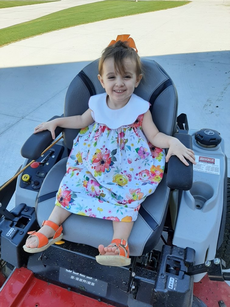 Charli Wrenn (@charlilwrenn) on Twitter photo Though she be but little, she is fierce. Though she be but little, she is fierce.