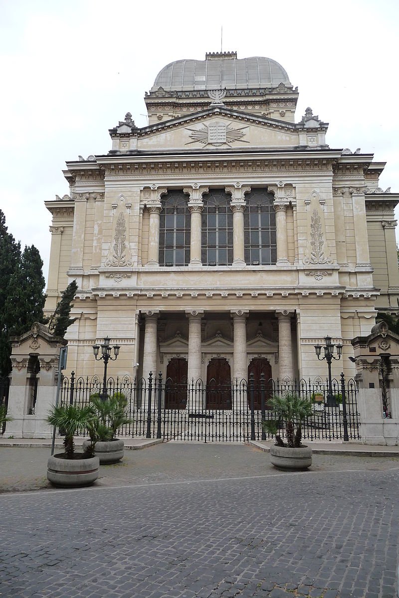 Tempio Maggiore was built in 1904 in Rome.Its design is an eclectic mix of Assyrian-Babylonian, Neo-Classical and Egyptian Revivalism with an Art Nouveau interior. It has an unusual square dome on its roof made from aluminium.