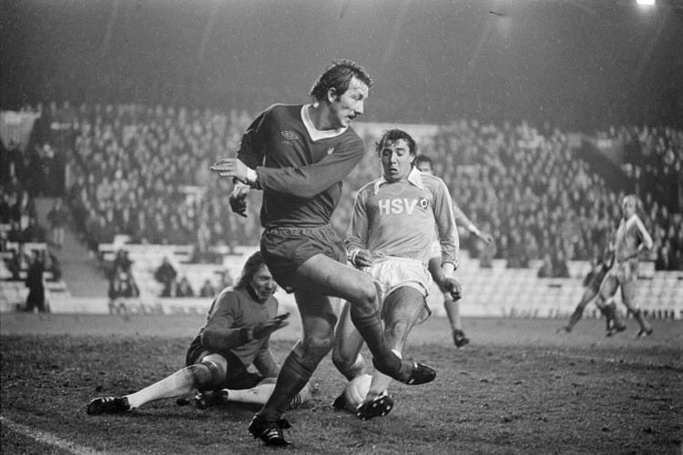 Never gets old when fans send you photos.. 😍 These are negatives bought from an auction. The match is Hamburg 1977, the super cup final.. Dad with Keegan.. 
#LFC #Liverpoolfc #YNWA