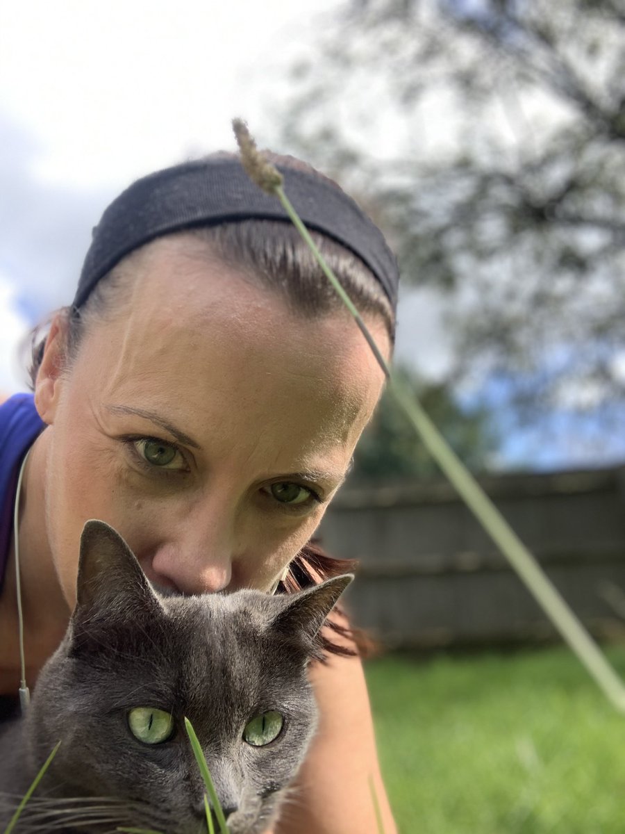 CSL_CSI's tweet photo. Today I completed #8KM8 run with @laurampmummery in support of #MentalHealth on behalf of @samaritans and @ladbible. We ran 4km and started off at the same time. I carried on to go for 10km and got support from Floki when I got home! 🐾 Time to #CheckOnAFriend and ask #RUOKM8? https://t.co/9qjTmYWDhu