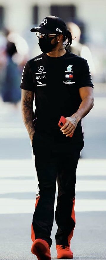 𝖱𝗈𝗎𝗇𝖽 8𝖨𝗍𝖺𝗅𝗒4-6 𝖲𝖾𝗉𝗍𝖾𝗆𝖻𝖾𝗋