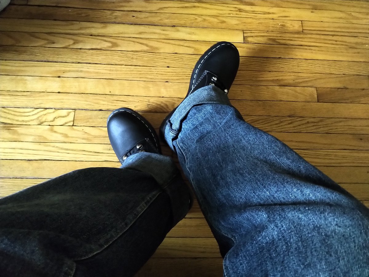 gent_scholar's tweet photo. Just want to step on someone with a bit of mean intent... https://t.co/7VhVR72QJu