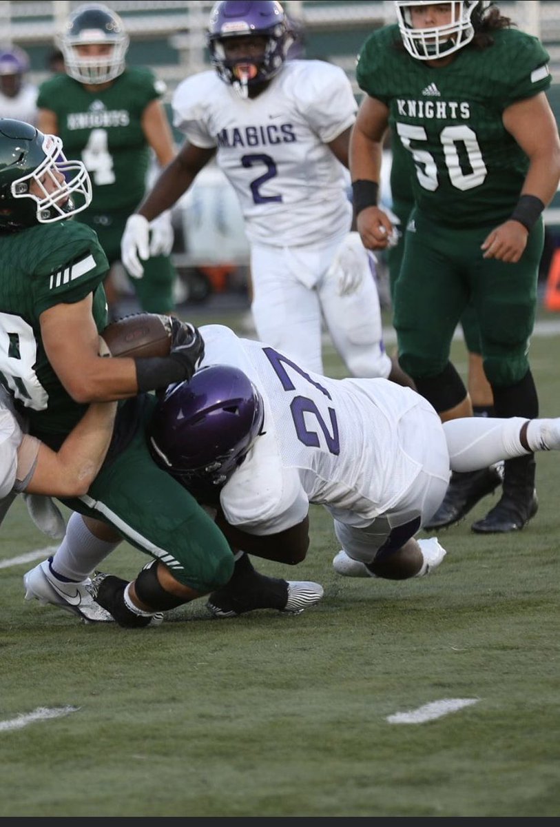 CookDemarion's tweet image. 35 tackles 2 sacks ff in 2 game!!! Y not D🤷🏾‍♂️