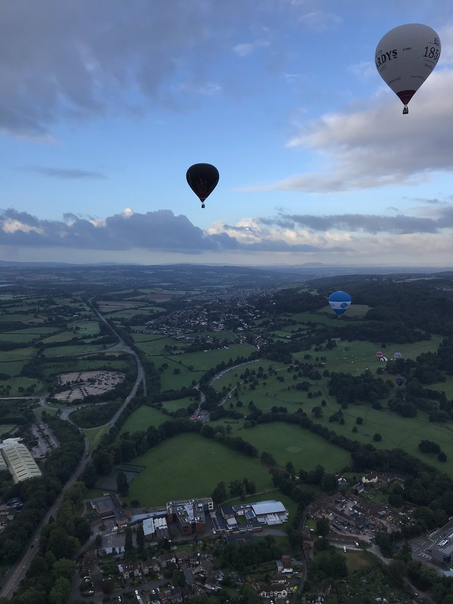 glenfromep's tweet photo. This happened today... Mrs O’C went in a hot air balloon!! Nominated for a key worker surprise by Mrs Richards! #keyworkerballoonflight #massascent #Bristol https://t.co/yWKCuvBPbp