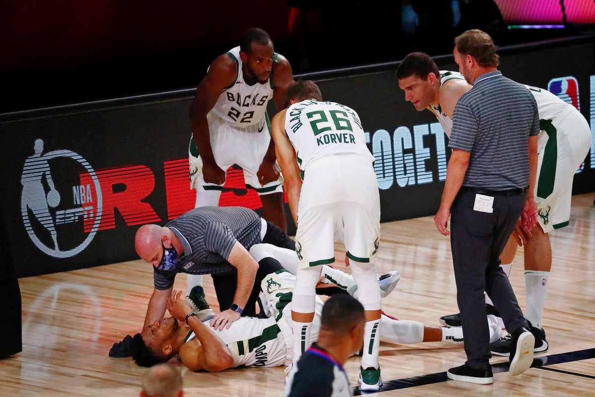 BleacherReport's tweet photo. Giannis (ankle) is ruled out for the remainder of Game 4. https://t.co/MWRSVvrLcq
