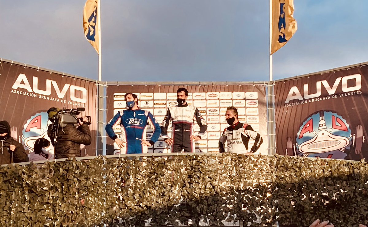 El podio de la fecha 2.
<a href="/BalbiFrederick/">Frederick Balbi</a> en lo más alto. <a href="/andrelafon/">Andre Lafon</a> y Cyro Fontes lo acompañaron