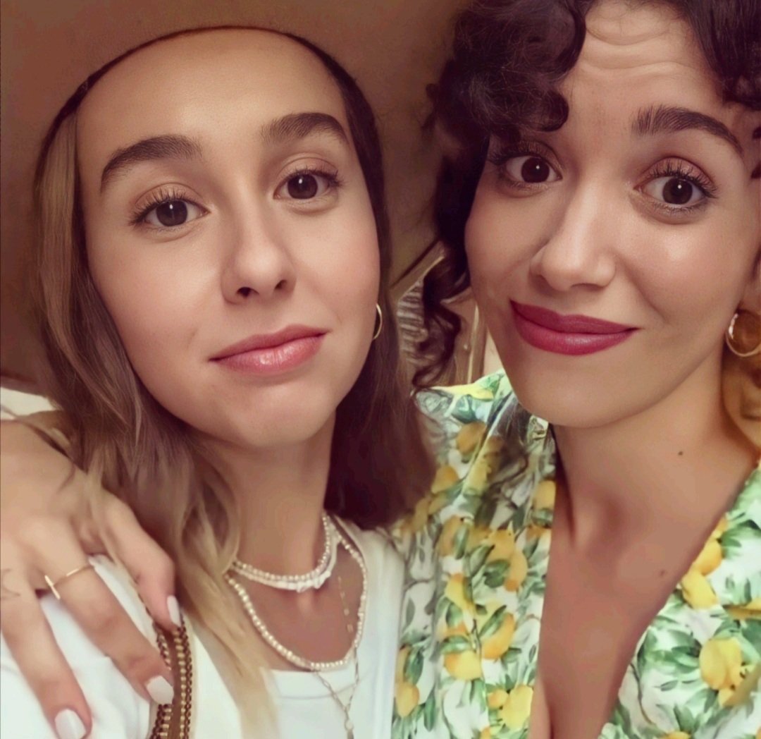 LFan80's tweet photo. Absolutely love these two! #Luimelia #LuisitaGomez #AmeliaLedesma #RelationshipGoals #AlwaysSurprising #PaulaUsero #CarolRovira #Paurol🌙 https://t.co/PgPQqvbBru
