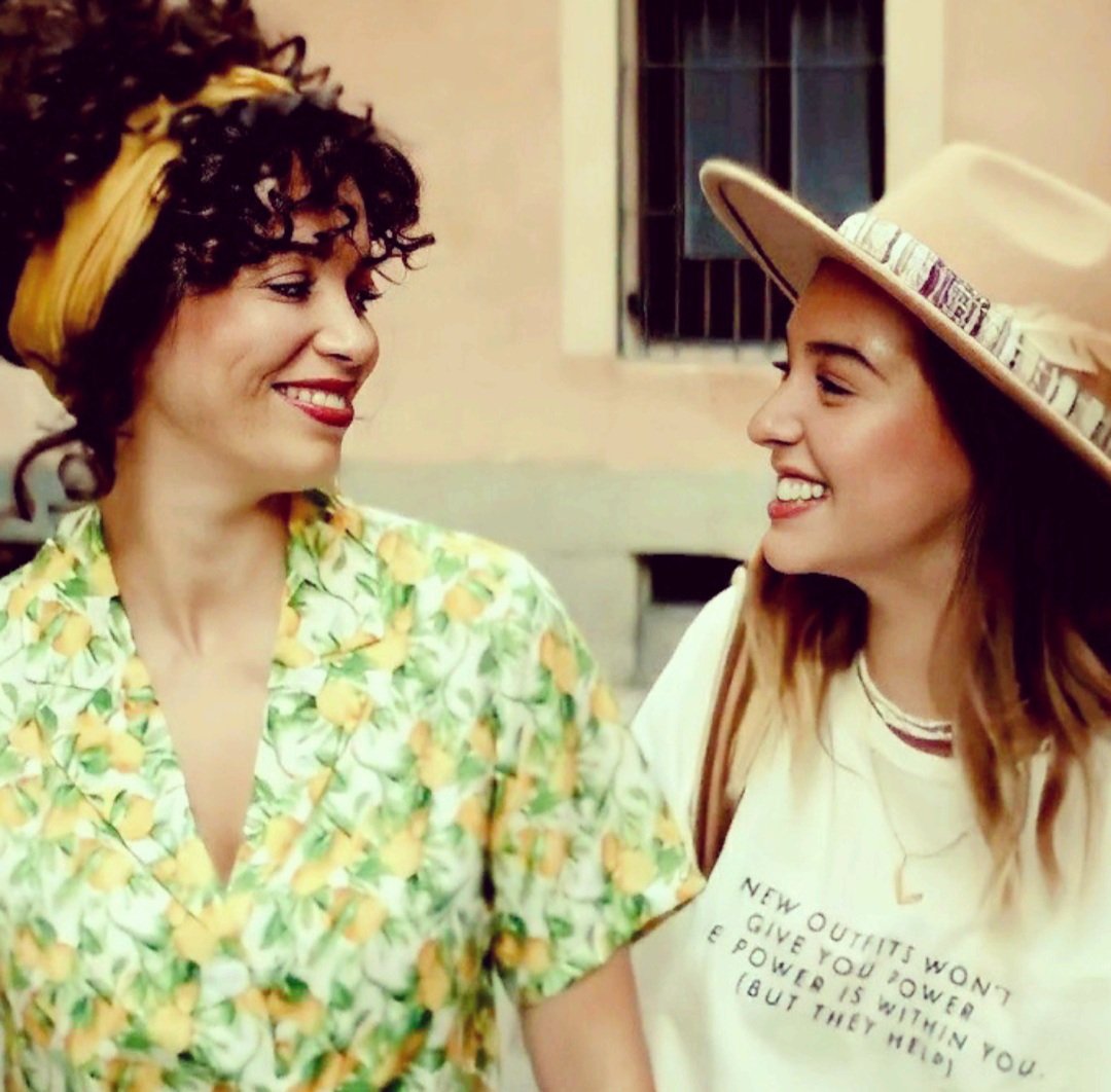 LFan80's tweet photo. Absolutely love these two! #Luimelia #LuisitaGomez #AmeliaLedesma #RelationshipGoals #AlwaysSurprising #PaulaUsero #CarolRovira #Paurol🌙 https://t.co/PgPQqvbBru