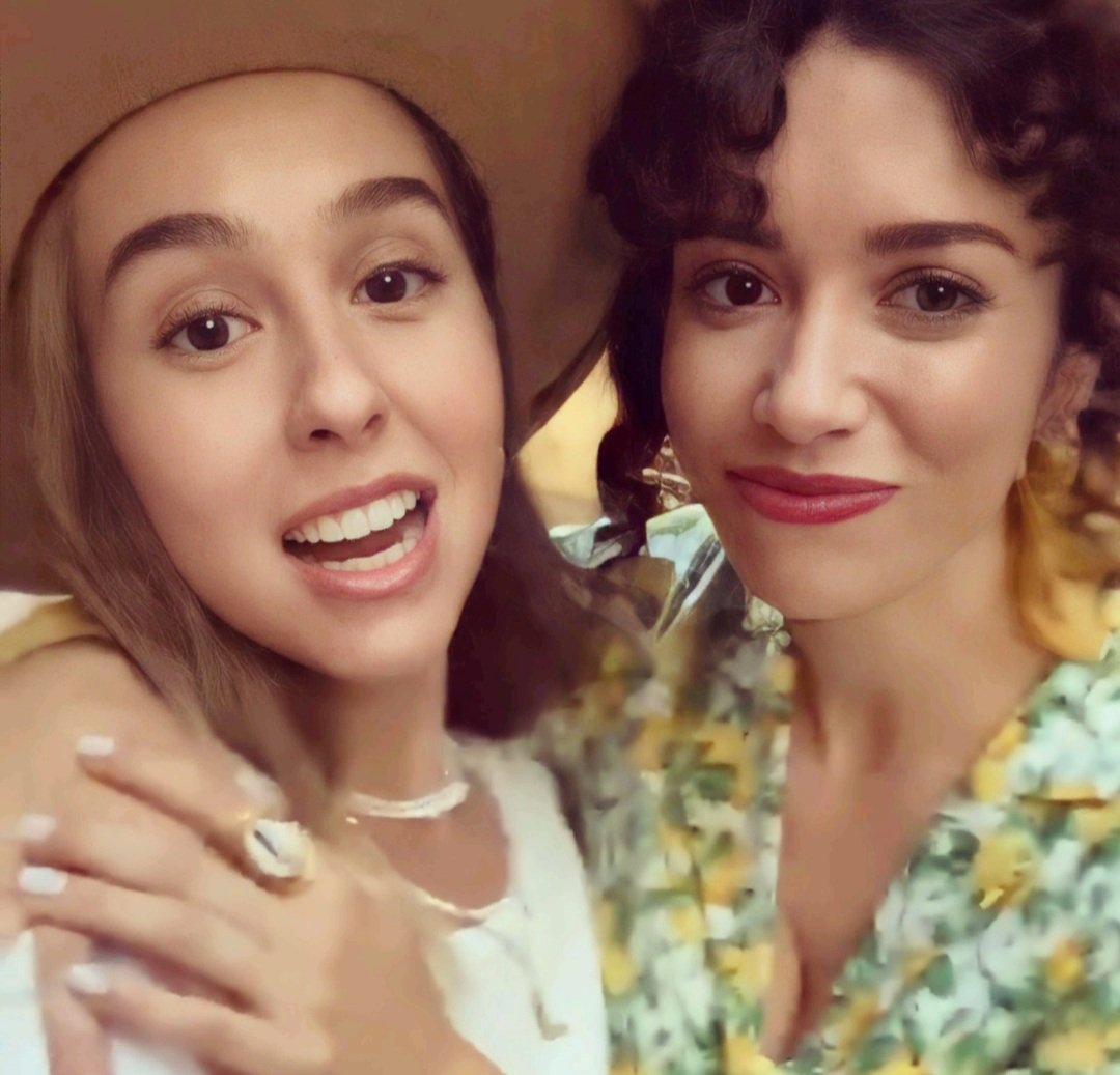 LFan80's tweet photo. Absolutely love these two! #Luimelia #LuisitaGomez #AmeliaLedesma #RelationshipGoals #AlwaysSurprising #PaulaUsero #CarolRovira #Paurol🌙 https://t.co/PgPQqvbBru