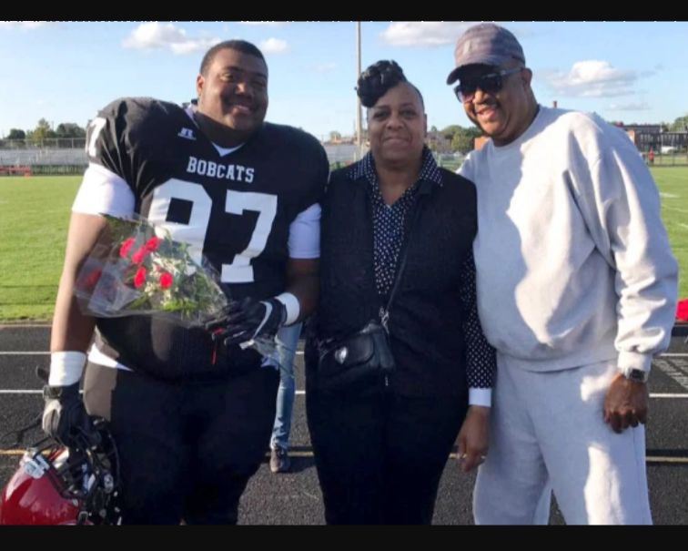 “In three days, I lost my husband and son to an ugly plague,” Sandy told the newspaper. “I watched my son go from completely well and whole and happy to being gone in three days.” 
bit.ly/2EJADAC