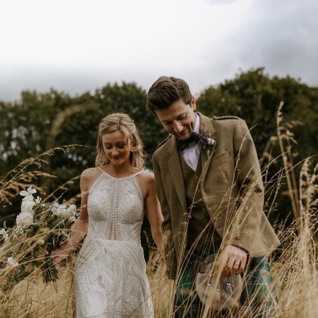 Calum_MacDo's tweet photo. The MacDonalds got married! In their garden. On the 29th of August. It was bloody great. https://t.co/pvBED4jpOn
