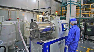 Zirae5's tweet image. Come and see our factory!  High-purity zirconia powder is being produced!#Highpuritypowder #Zro2powder