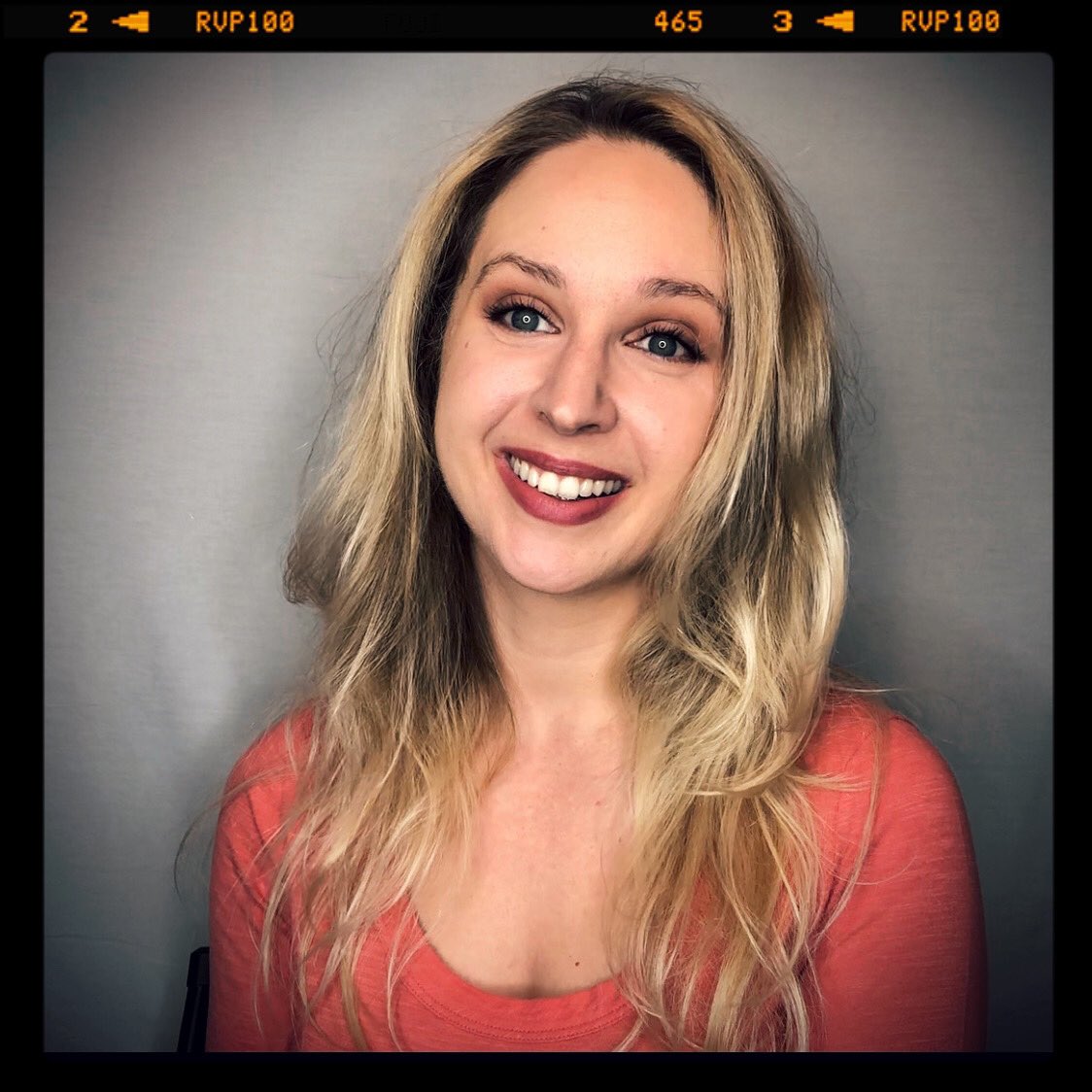AllisonSiko's tweet photo. Self Tape Sunday 📸
#allisonsiko #actor #actorslife #auditions #selftape #actorgrind #hustle #cantstopwontstop #whatsaholiday #actorforhire #makebelieveforaliving https://t.co/FjRkaxhfuS