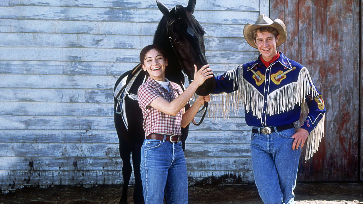 72. Ready to Run (2000) dir. Duwayne Dunhamit started out as a promising, if somewhat cheesy, coming of age/feminist film about a girl who becomes a jockey despite it being a male dominated sport, but what i got 15 minutes in was a movie about TALKING HORSES. +