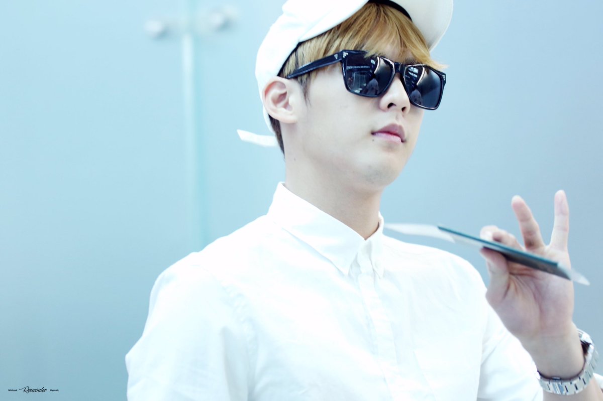 Minhyuk + White = PERFECTION #BTOB  #비투비  @OFFICIALBTOB